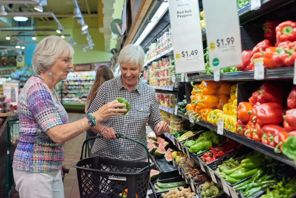 Seniors grocery shopping